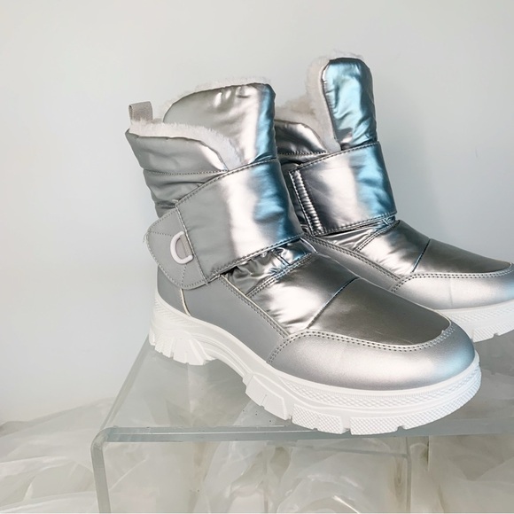 Shoes - Velcro Snow Boots for Women, Fur Lined Winter Boots, Women's Comfy Ankle…